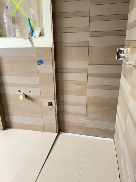 Video · Details im Badezimmer
